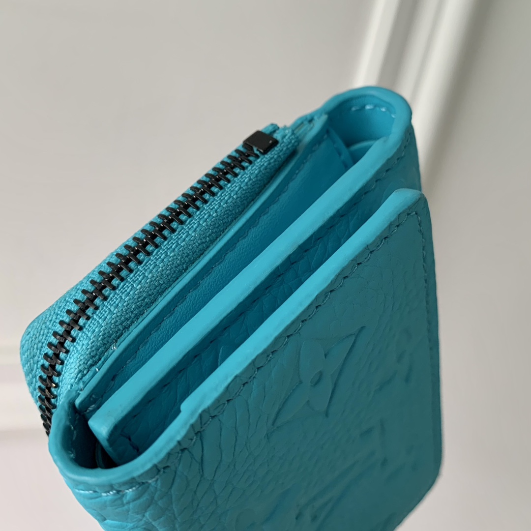 l**is V*t*n wallet-m11524-11 x 8.5 x 2cm