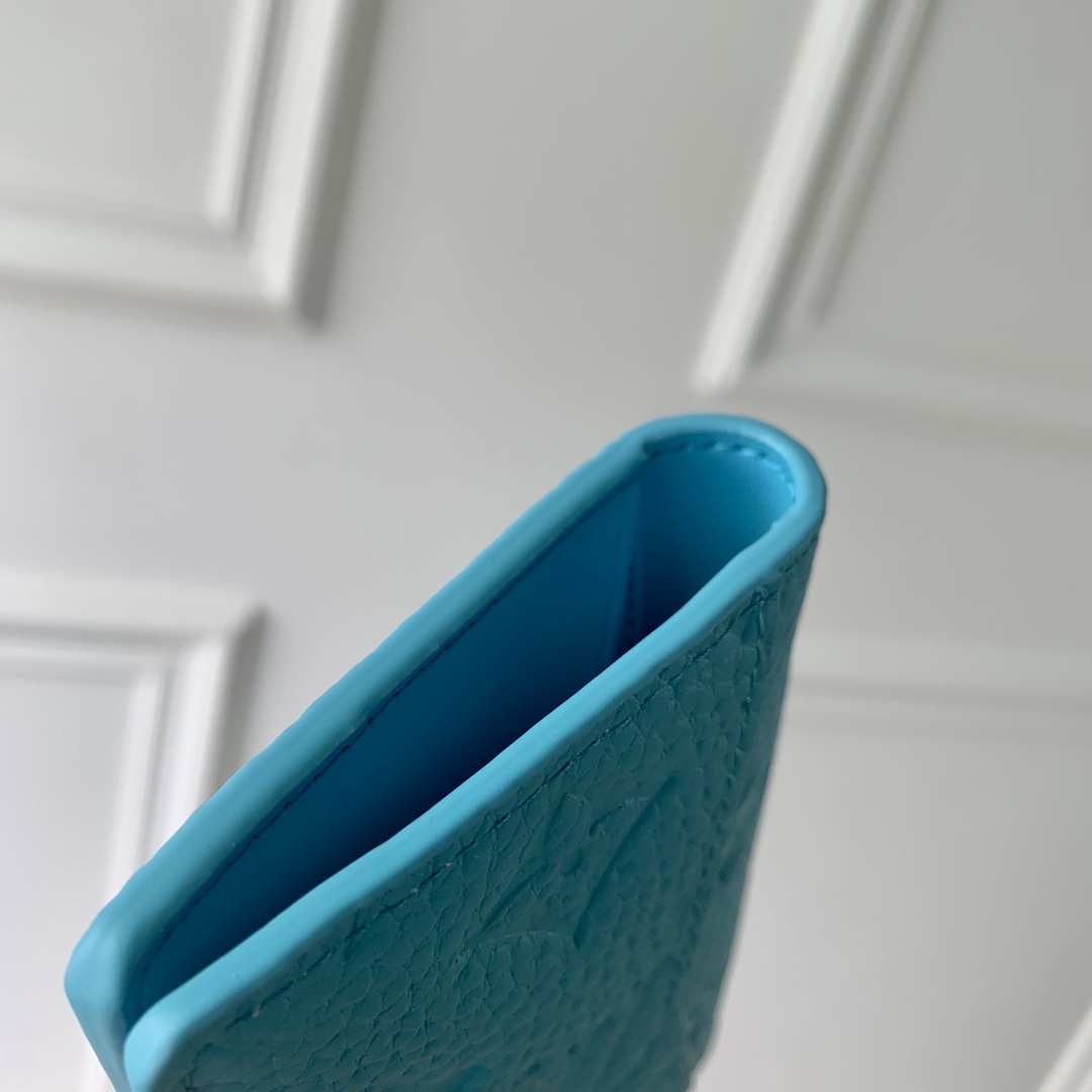 l**is V*t*n wallet- m1150-7.5*11.5*1cm