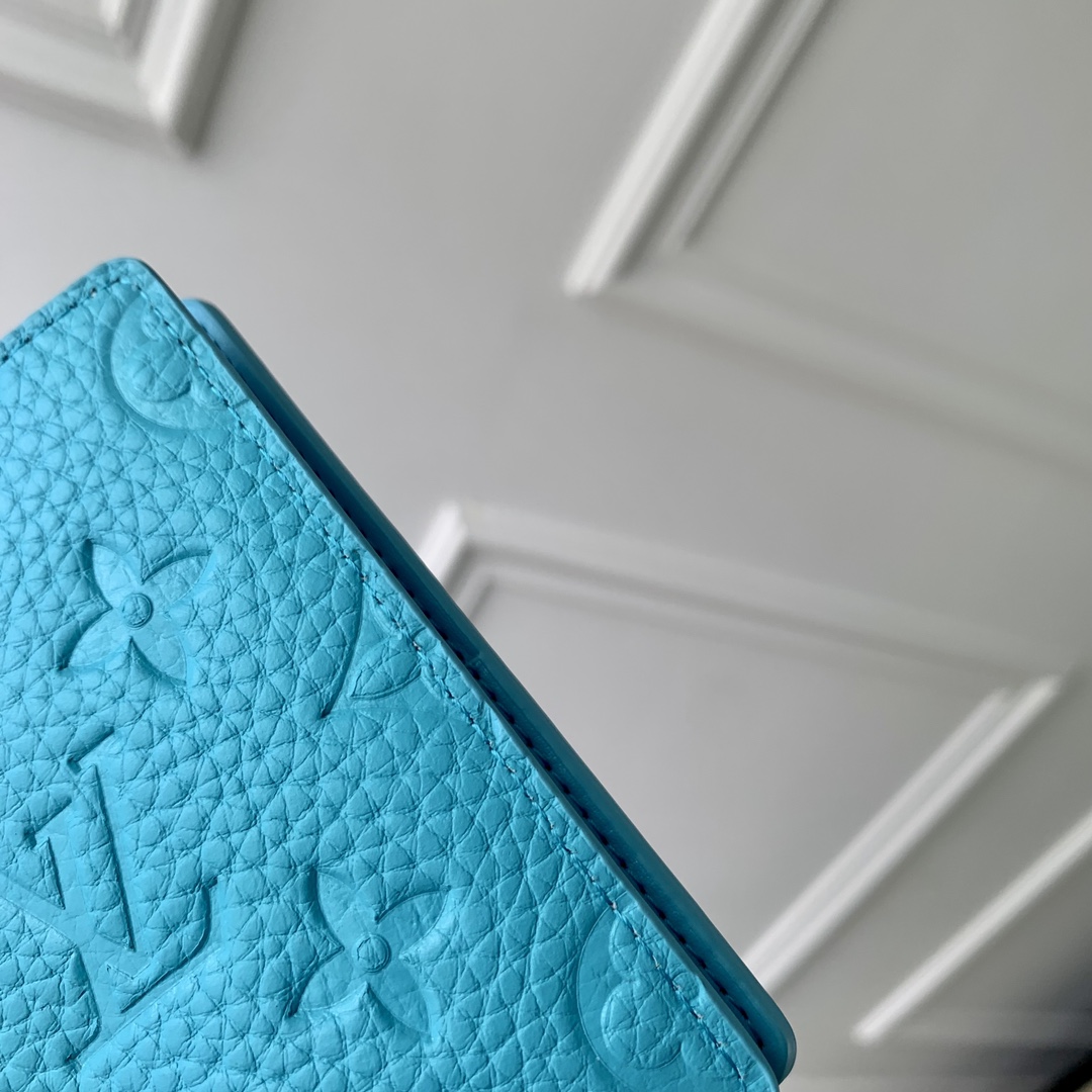 l**is V*t*n wallet- m1150-7.5*11.5*1cm