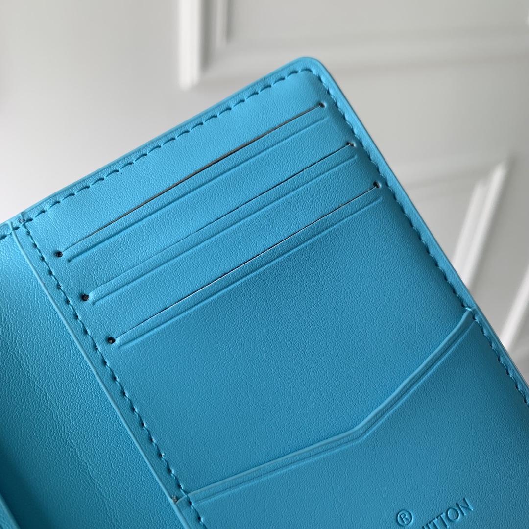 l**is V*t*n wallet- m1150-7.5*11.5*1cm