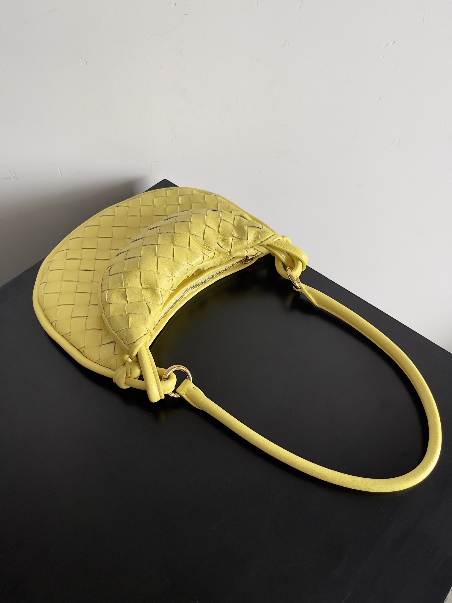 Bo*te*ga ve*ne*ta gemell bag-24.5x19x7cm