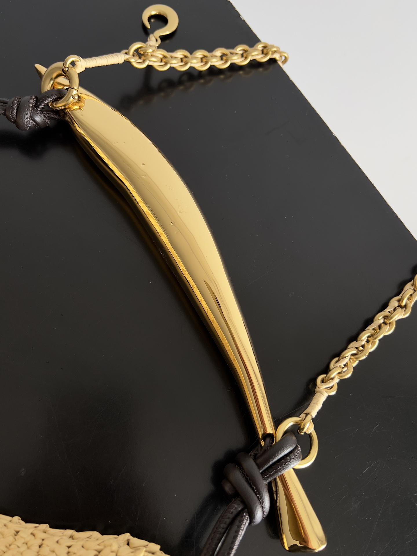 Bo*te*ga ve*ne*ta sarde bag-33*20*4cm