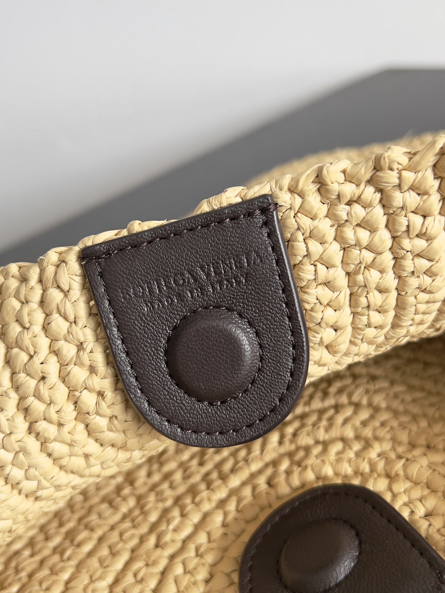 Bo*te*ga ve*ne*ta sarde bag-33*20*4cm