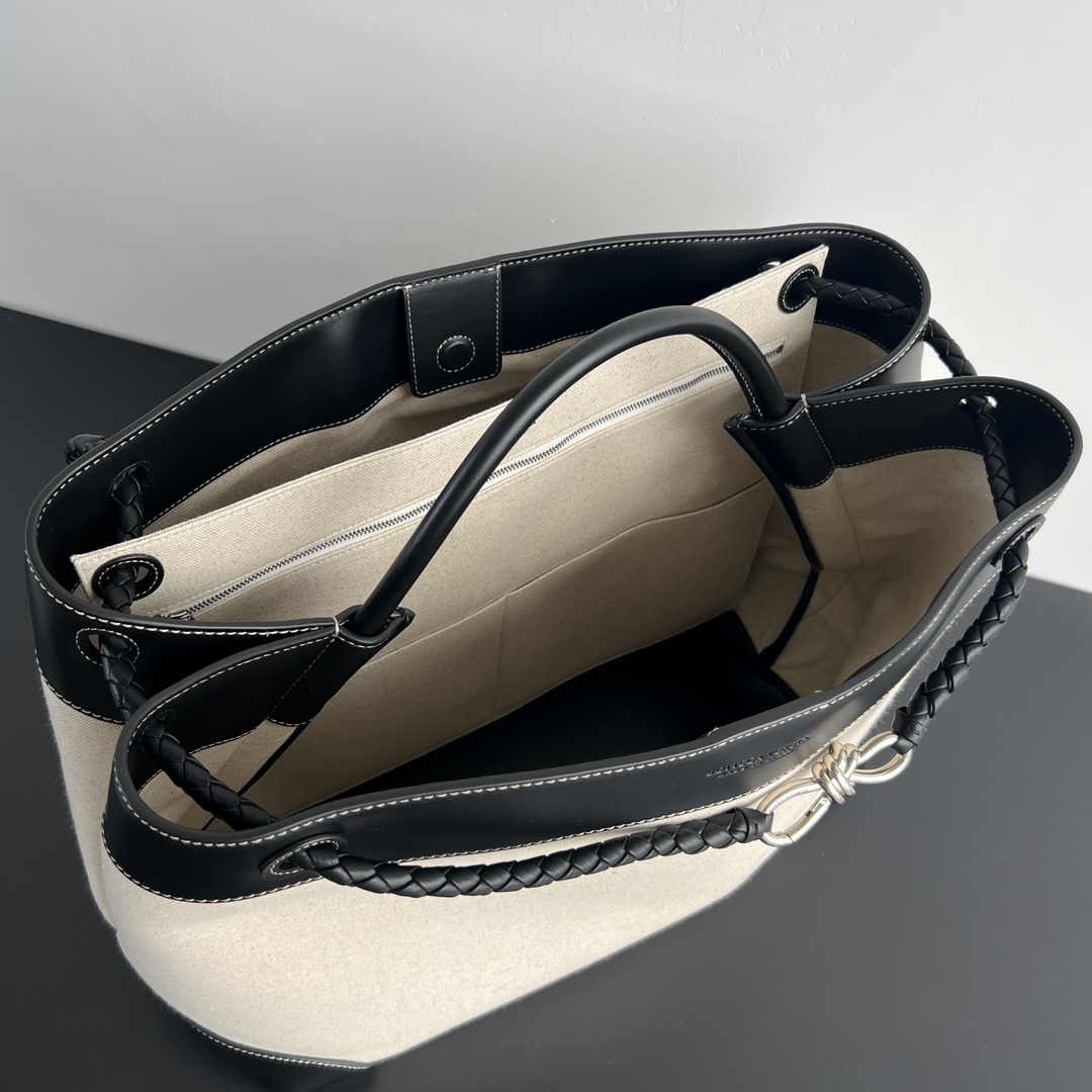 Bo*te*ga ve*ne*ta andiamo-42x35x18cm