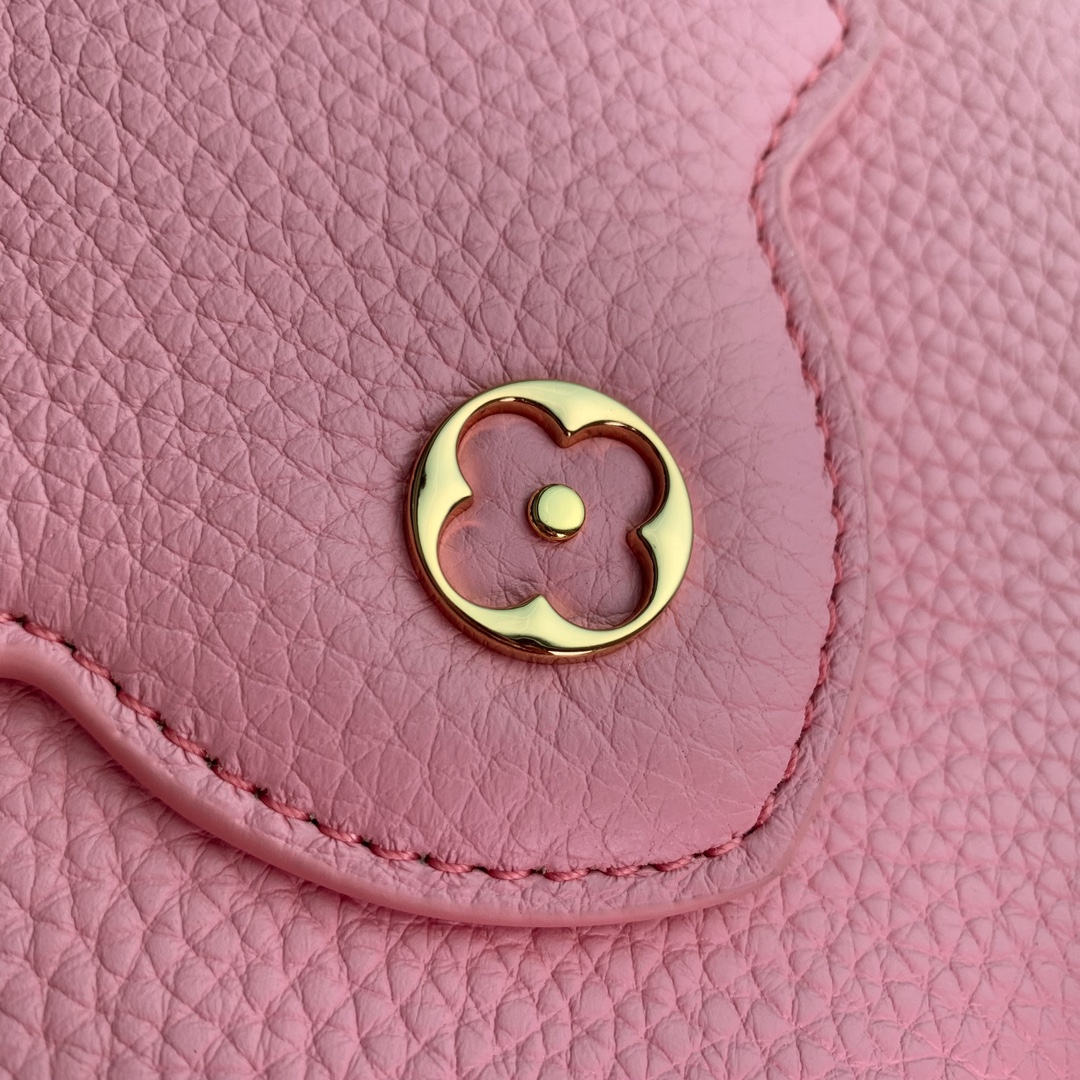 l**is V*t*n capucines handlebag-27*18*9cm