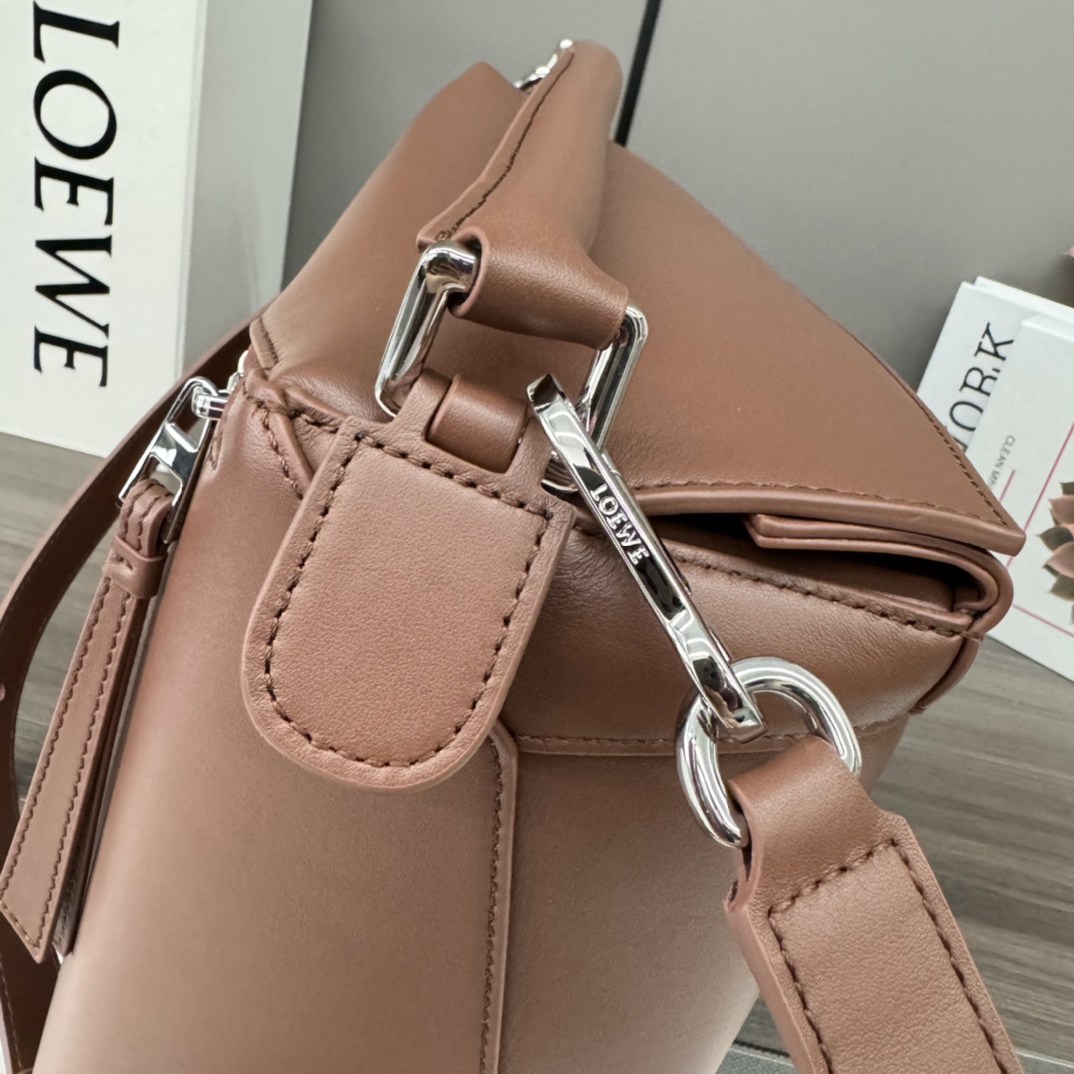Loewe Puzzle Bag-33*14.7*21.5CM