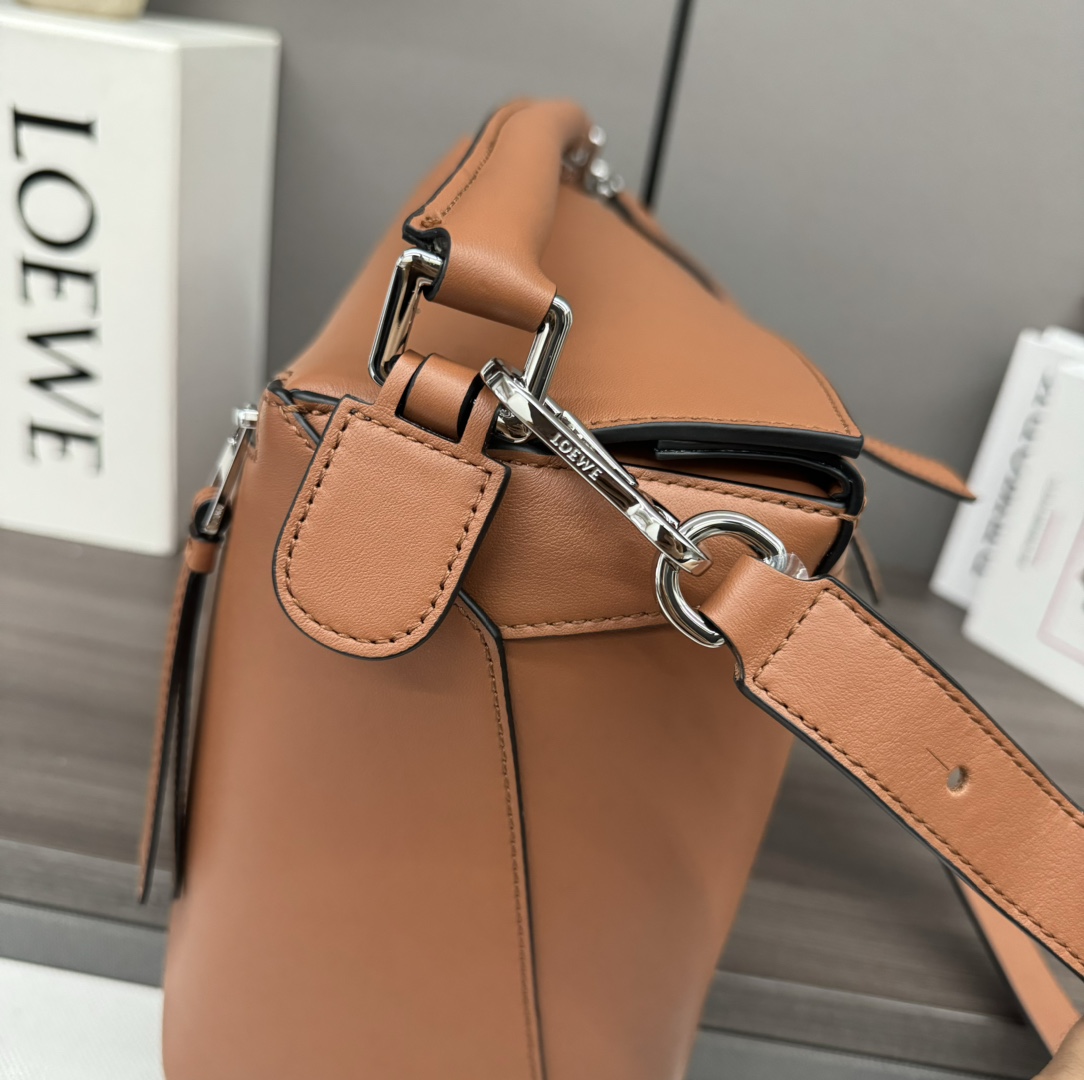 Loewe Puzzle Bag-33*14.7*21.5CM
