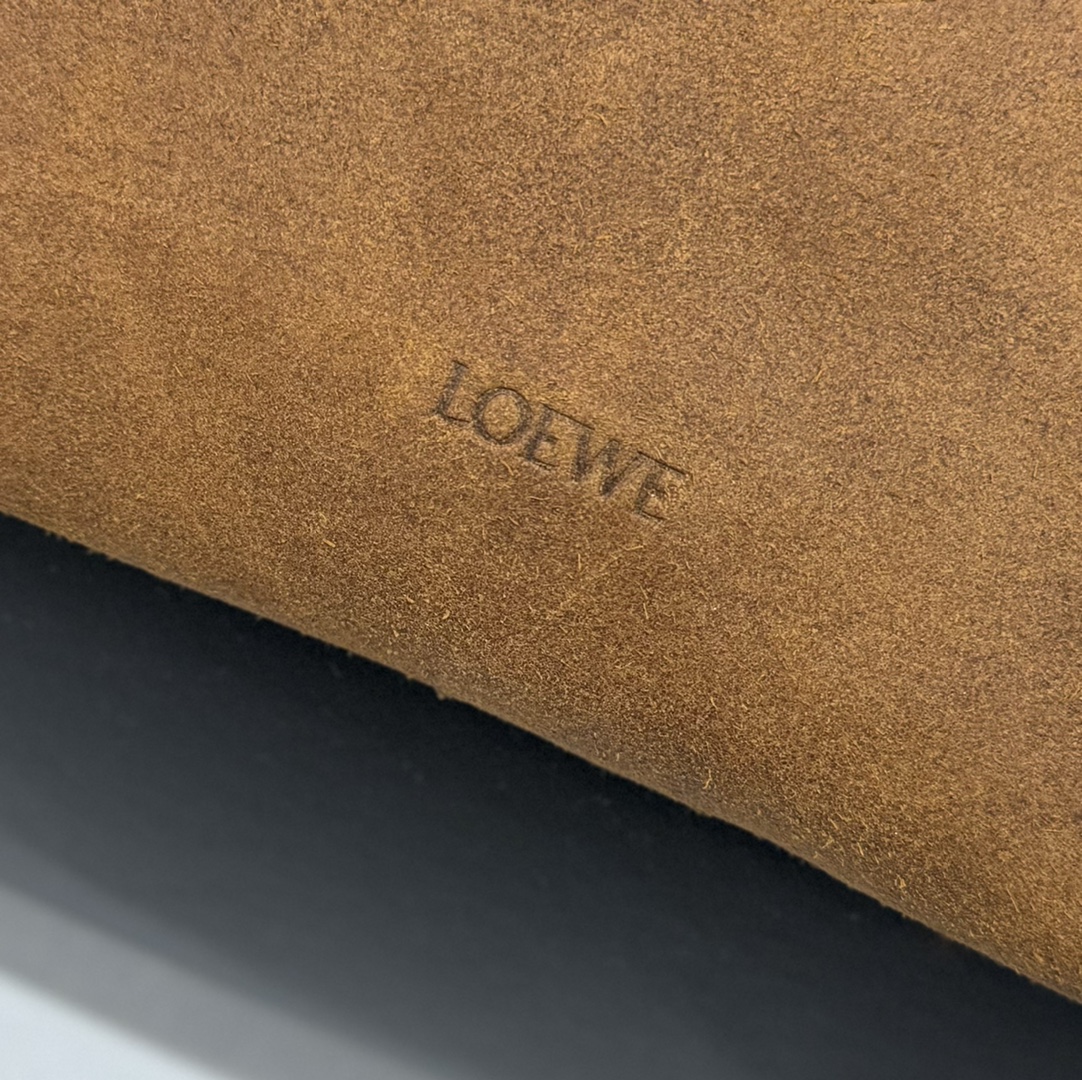 Loewe Flamenco Backpack-36*16*40CM