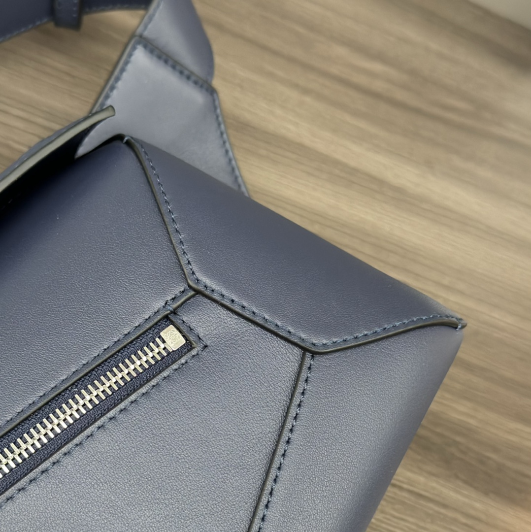 Loewe Puzzle Waist Bag-24*16*10.5 CM