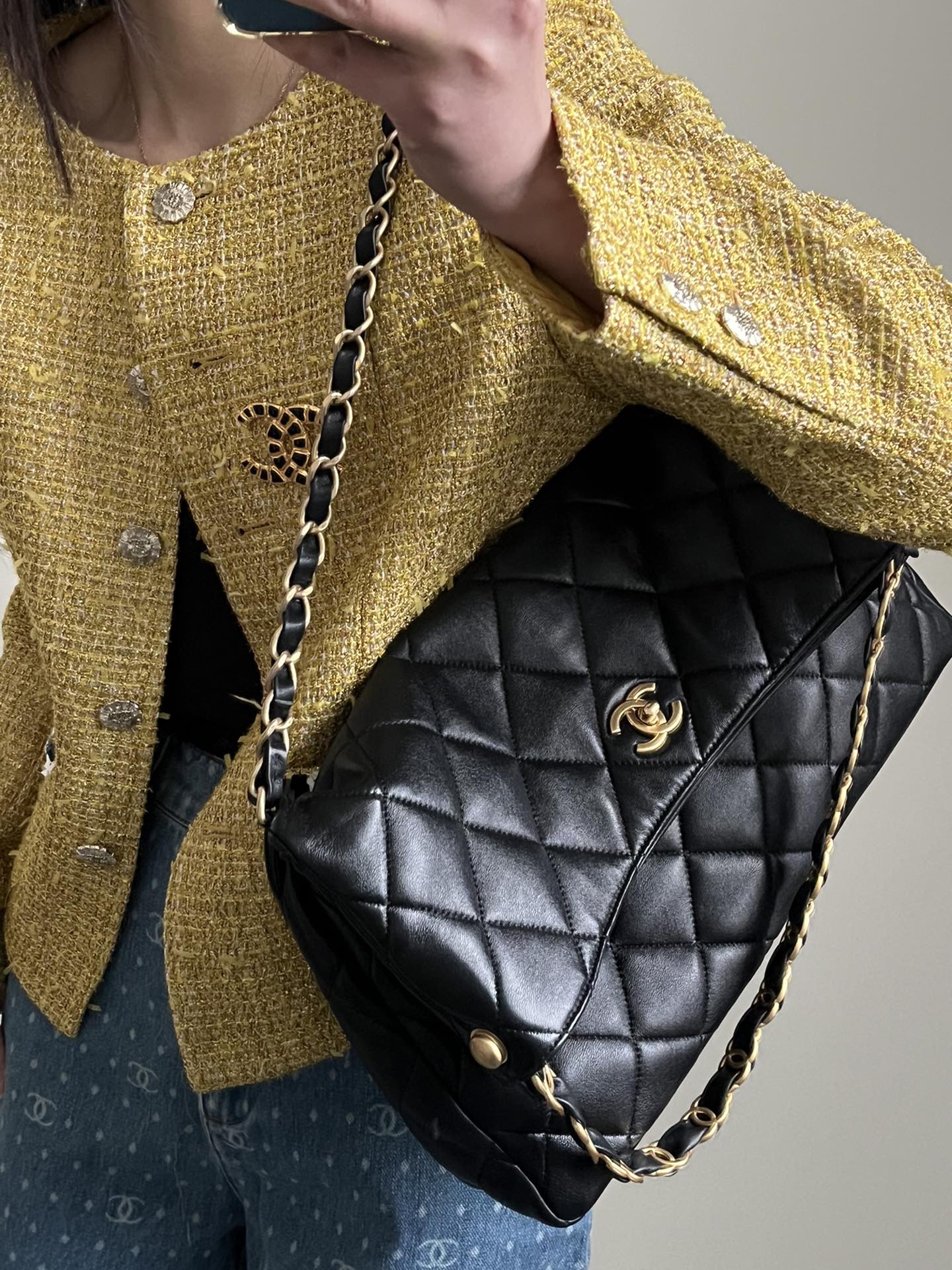 Ch@nel 24P Maxi Hobo-30×17.5×6&37×26.5×9CM