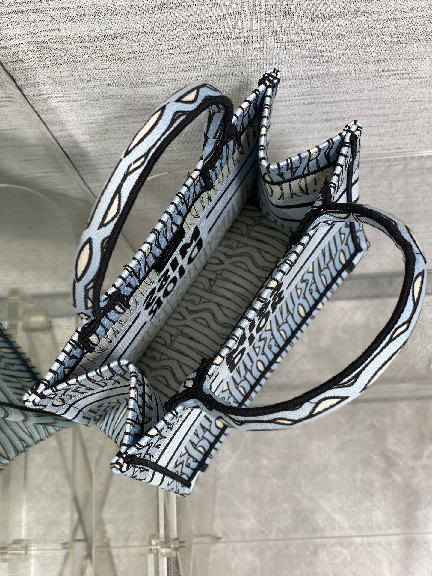 D*or small book tote-26*8*22cm