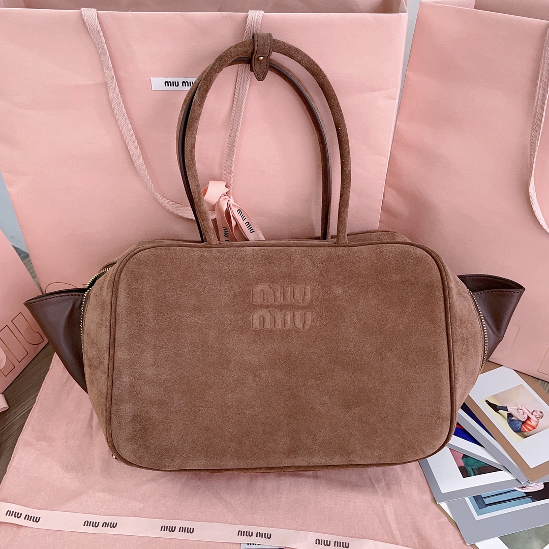 MiuMiu Leather Top Handbag-34X23X12CM