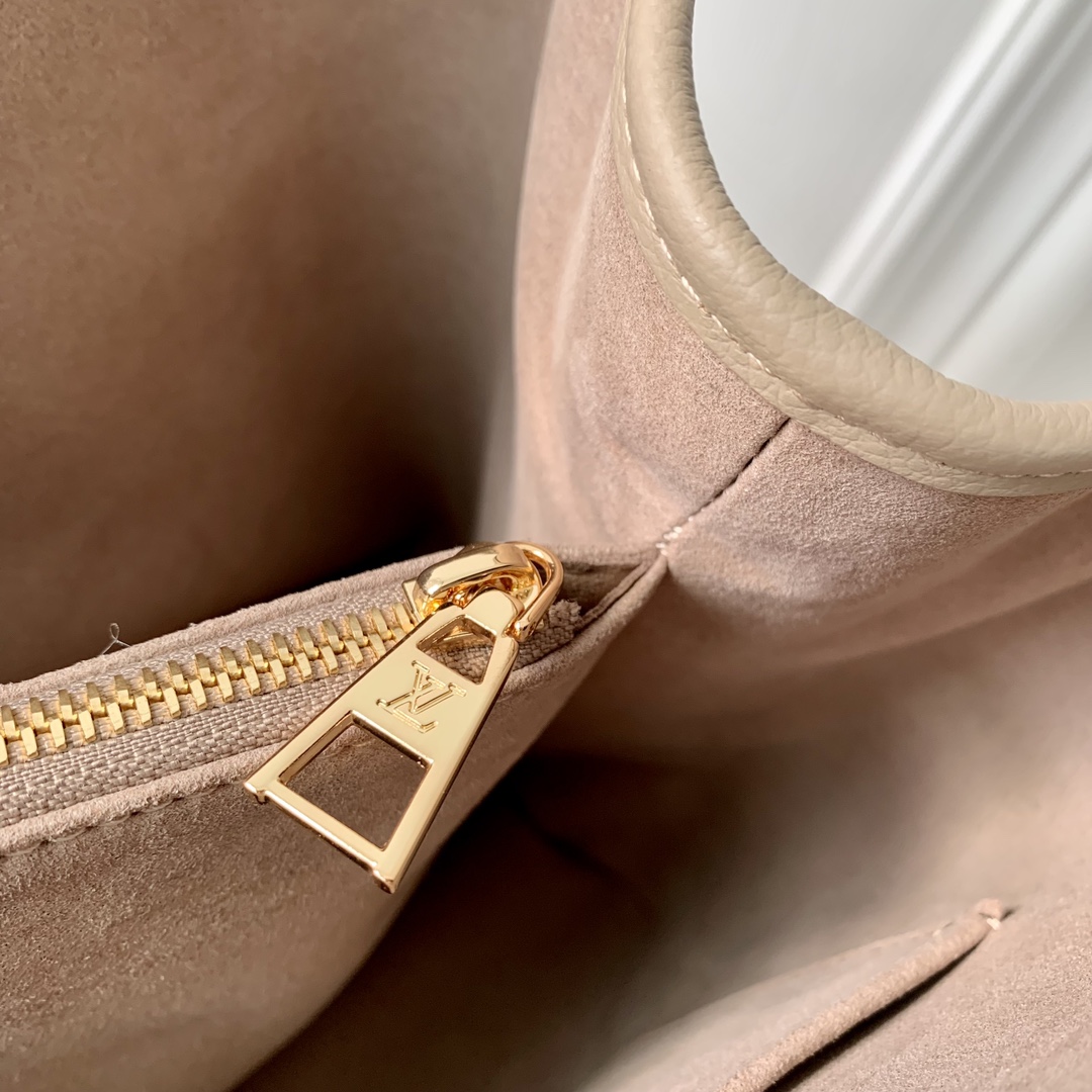 l**is V*t*n babylone tote-37×26×14cm