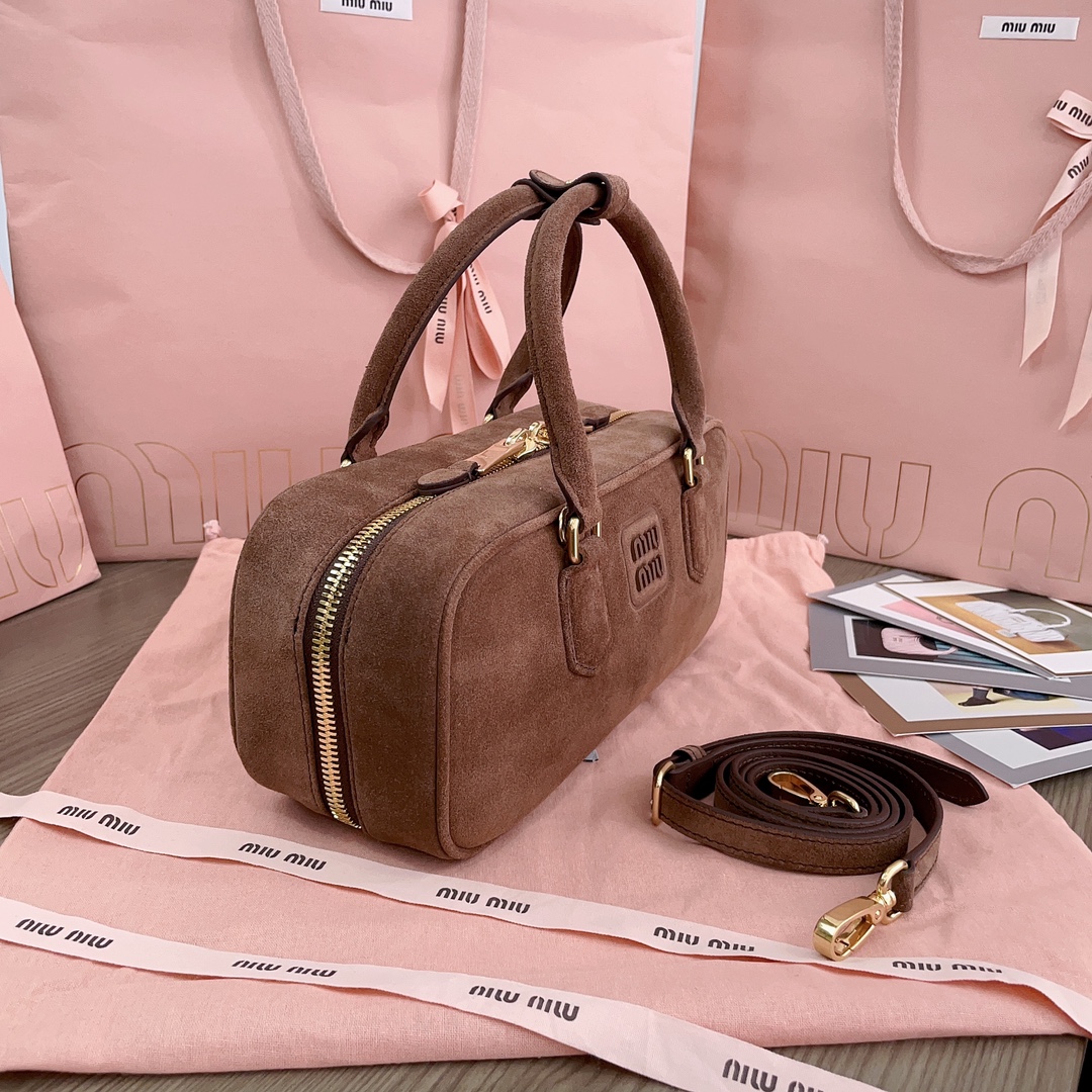 MiuMiu Top Handbags-27X12X9CM