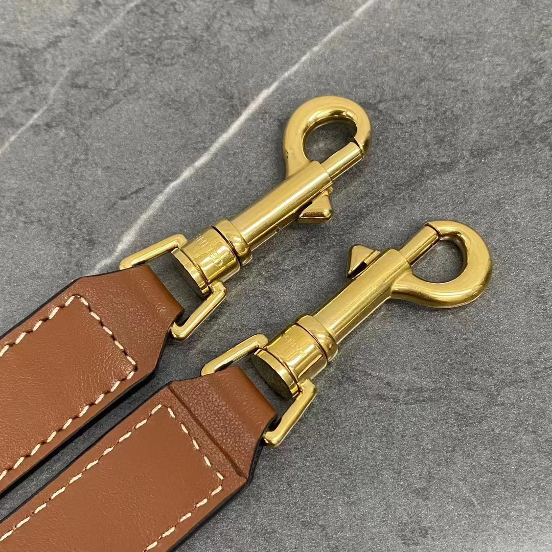 Ce**e triomphe l**ise bag-23.5x24x16cm