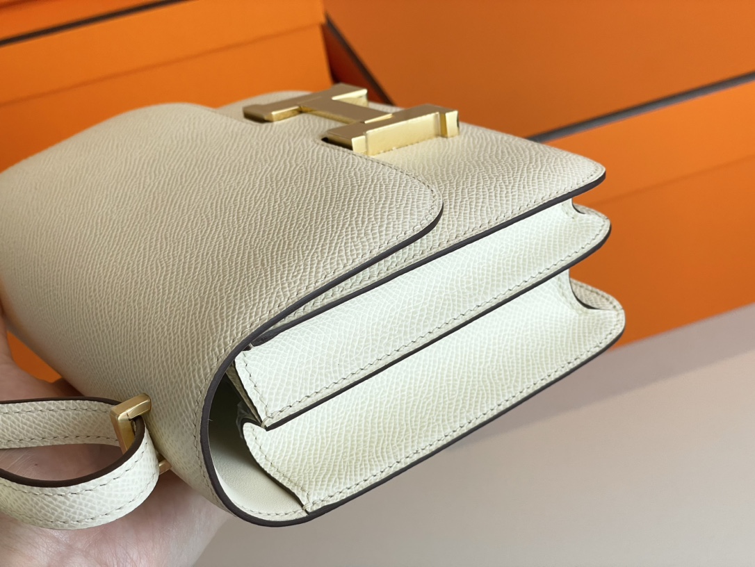 H**mes constance epsom leather-19cm