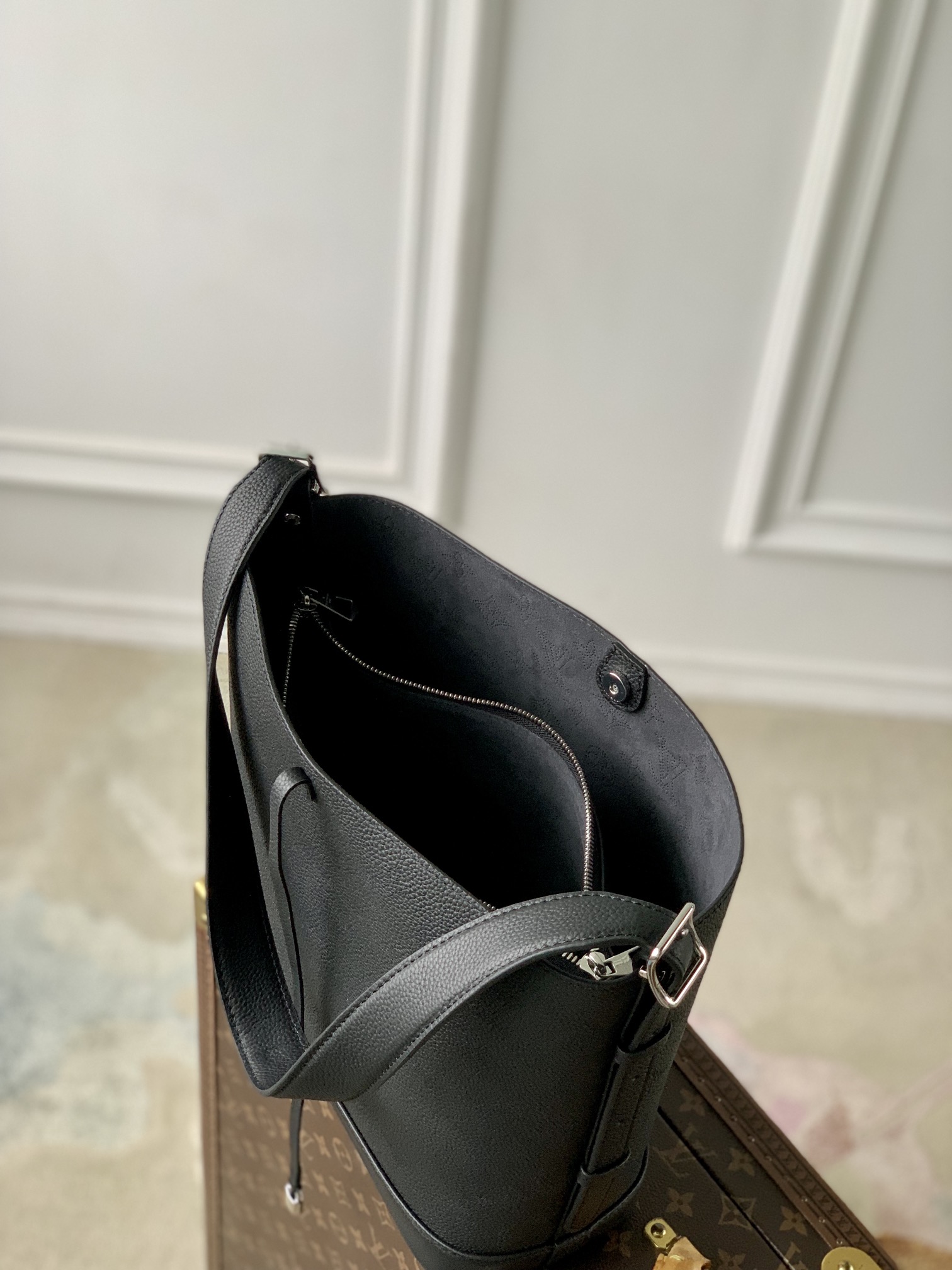 l**is V*t*n flore bag-m1214027 x 10 x 28cm