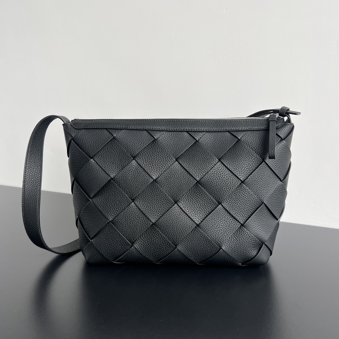 Bo*te*ga ve*ne*ta diago hobo-39*24*16cm