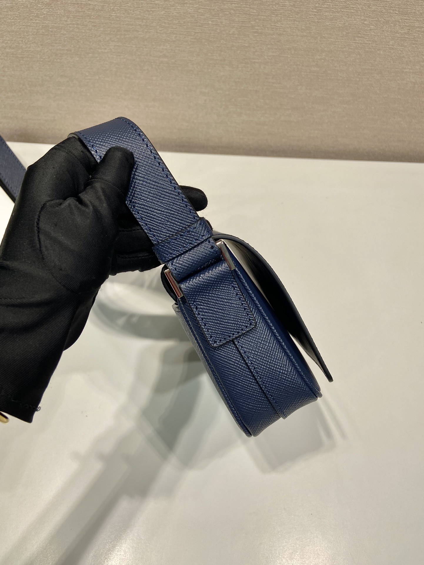 Pra*a 2vd065 shoulder bag-19*13*5cm