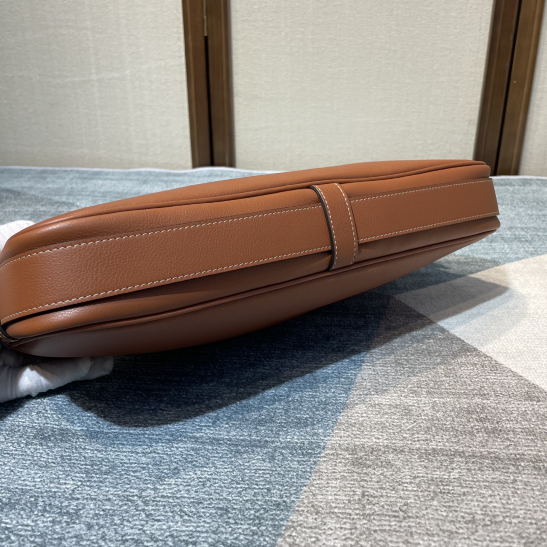 Ce**e romy shoulder bag-34*16*5cm