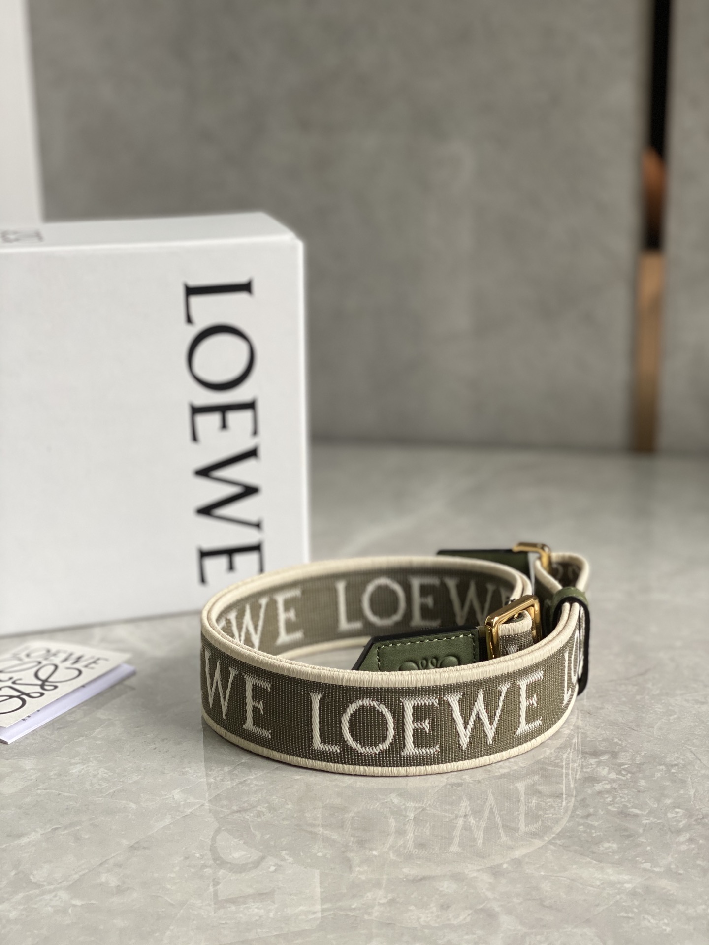 Loewe Straps