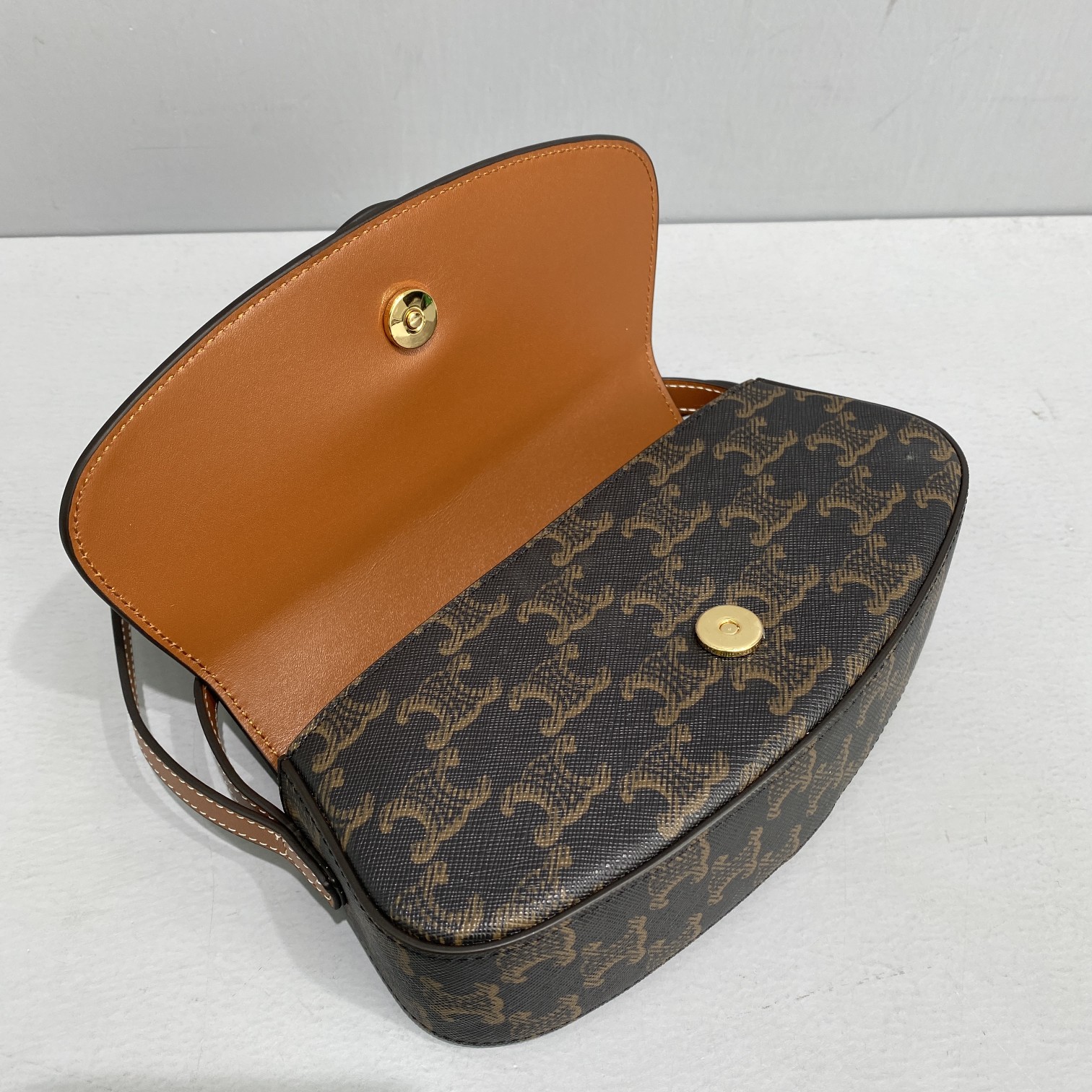 Celin Mini Tabou Clutch On Strap-18*8*5CM