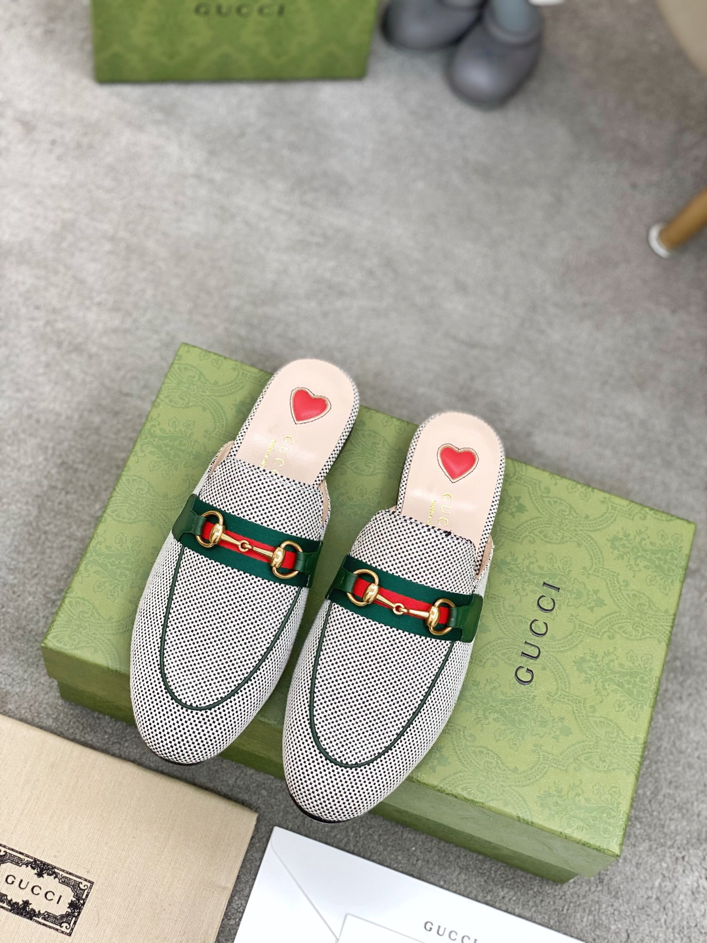 G*u*i loafers