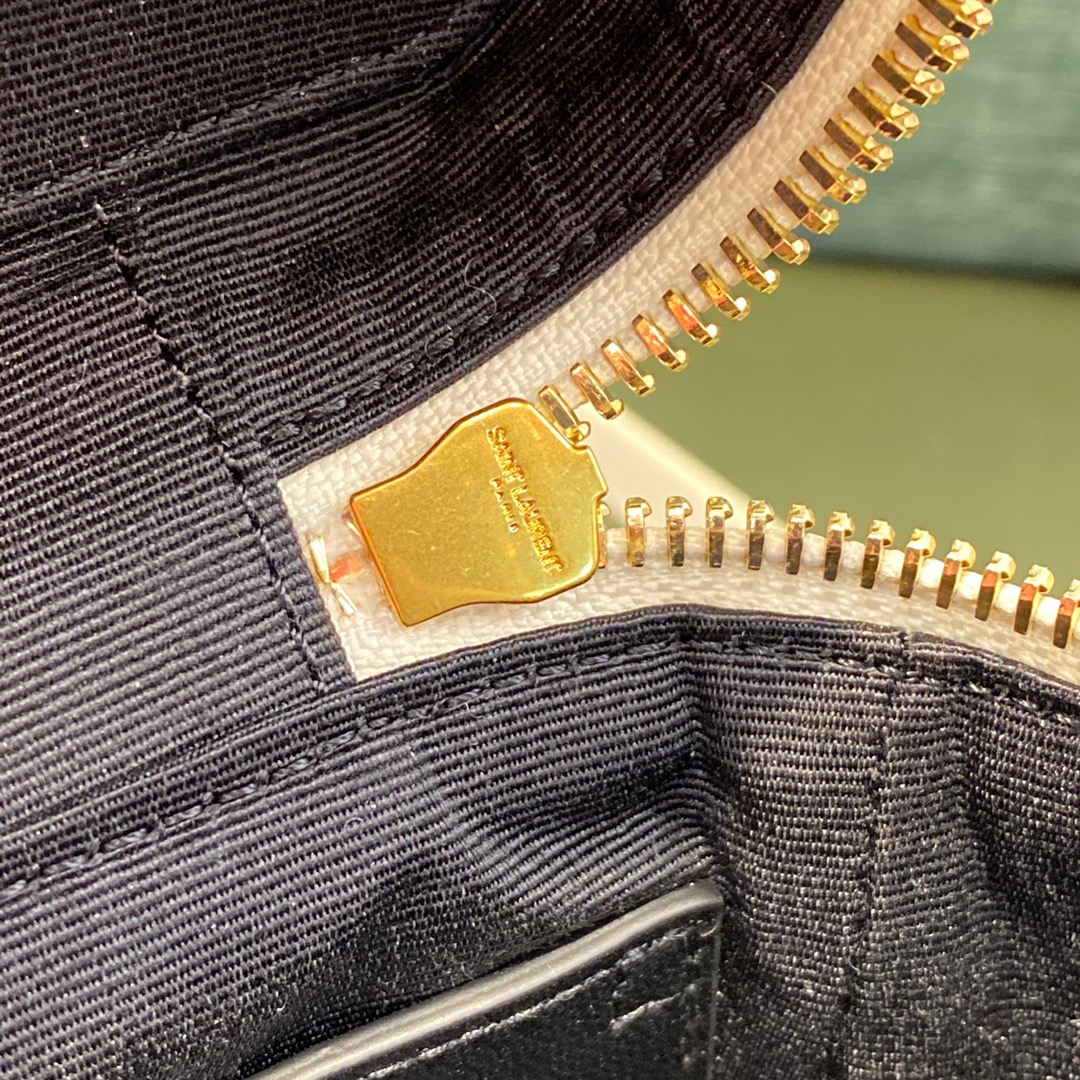 YSL Vanity Bag-14.5x16.5x9CM