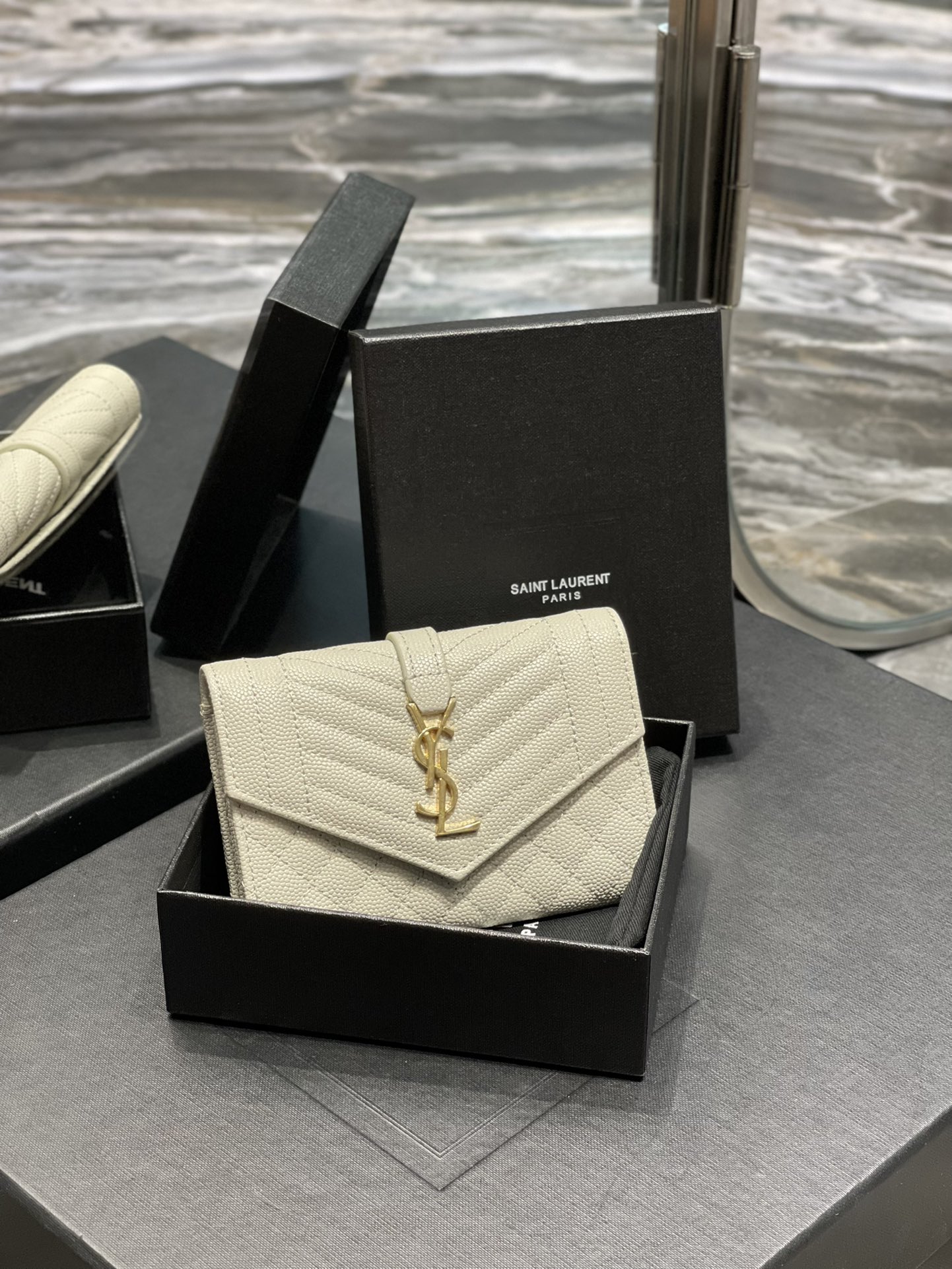 YSL Wallet-A026K -13.5*9.5*3CM