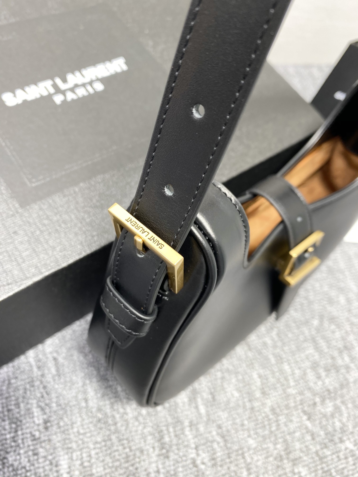 YSL Hoho Bag-24.5x18x17CM