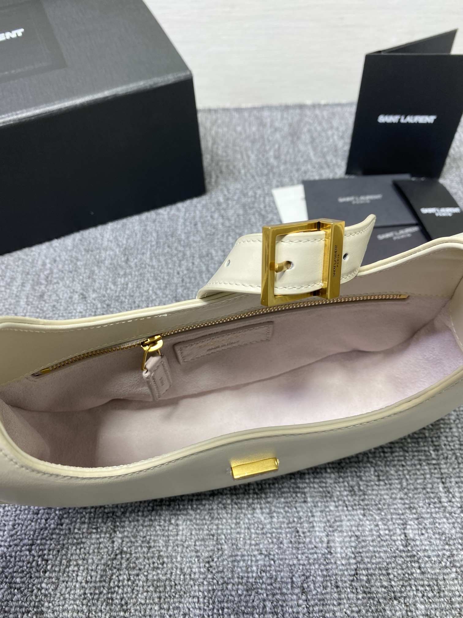 YSL Hoho Bag-24.5x18x17CM