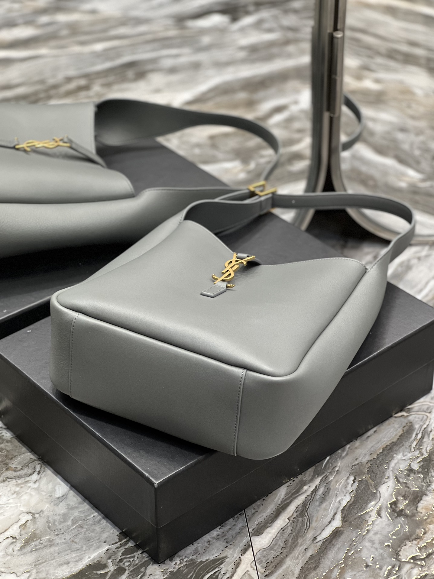 YSL Le5A7 Vintage Bag-25X14X10CM