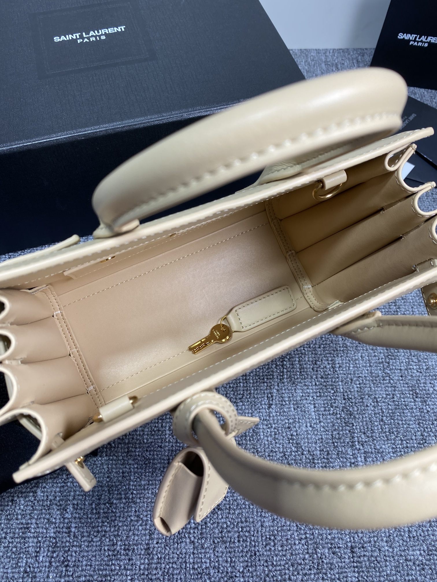 YSL Sac De Jour-22x18x10.5CM